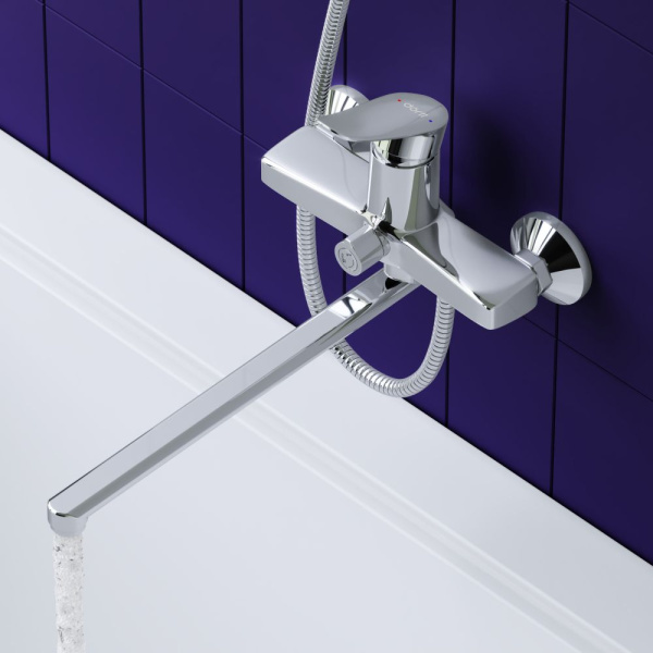 D5095000 Ultra Смеситель для ванны и душа AM.PM с универсальным изливом и душевым набором