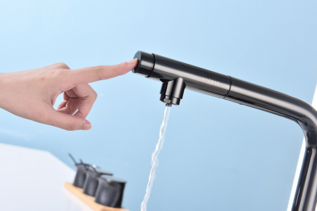 Смеситель для кухни Paulmark VIPER Vi213105-GB, глянцевый черный