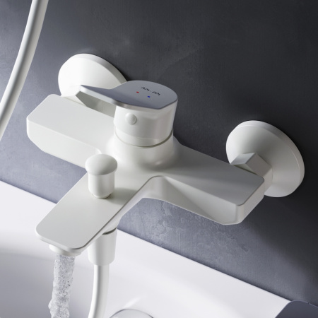 F85A10033 X-Joy Смеситель для ванна и душа AM.PM, белый