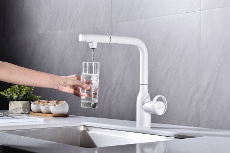 Смеситель для кухни Paulmark URBAN Ur213104-431, белый матовый