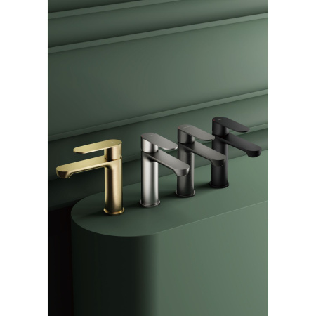 Смеситель для раковины Splenka S222.10.06, черный