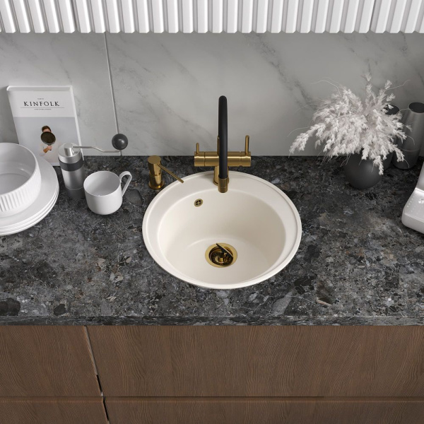 Смеситель Reflexion Lago RX9902GD для кухни с гибким изливом и подключением к фильтру, брашированное золото