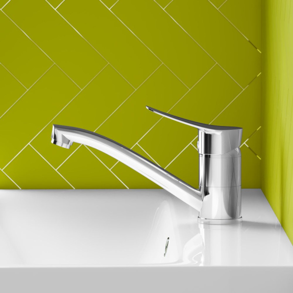 Смеситель для умывальника Dorff D1000000 Norma с поворотным изливом