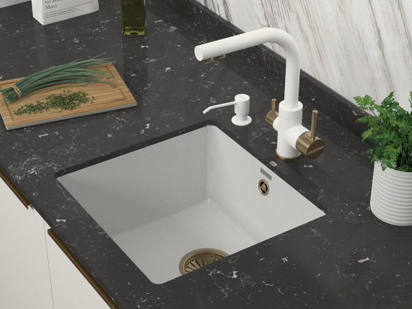 Смеситель для кухни Paulmark ESSEN Es213011-431BR, белый матовый / бронза