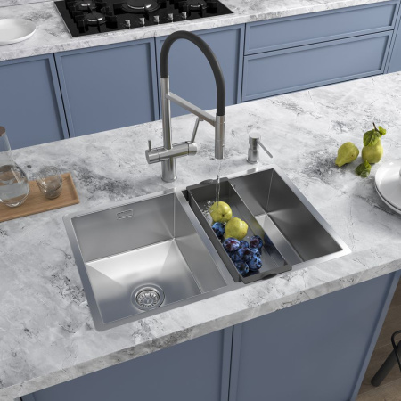 Смеситель Reflexion Lago RX9901SS для кухни с гибким изливом и подключением к фильтру, полированная сталь