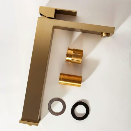 Cмеситель для раковины Высокий Hansberge H2070 Золото матовый