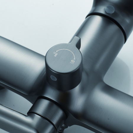 Смеситель для ванны Shevanik S8502T, оружейная сталь