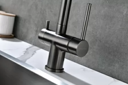 Смеситель для кухни Paulmark SERPENTINE Se213222-GM, вороненая сталь