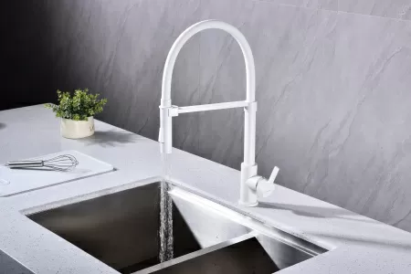 Смеситель для кухни Paulmark HALT Ha214021-431, белый матовый