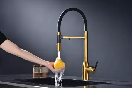 Смеситель для кухни Paulmark MAGNETO ONE Ma213188-BG, брашированное золото