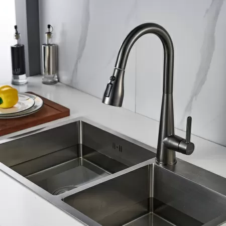 Смеситель для кухни с выдвижным изливом Shevanik S363T, оружейная сталь