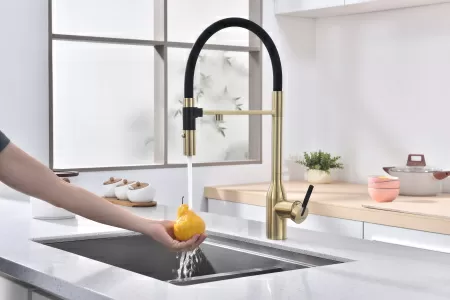 Смеситель для кухни Paulmark MAGNETO ONE Ma213188-SBG, светлое брашированное золото