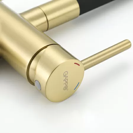 Смеситель для кухни с гибким изливом и подключением фильтра GAPPO G4398-33, золотой сатин