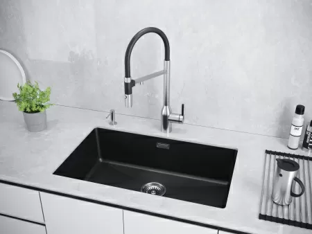 Мойка Paulmark LUMI 74 UNI LU74-BLM 740х460х210 мм, IT-GRANIT, черный металлик